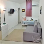 Apartament Max In Center Parking Privato Nel Prezzo San Remo