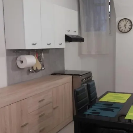 דירה Max In Center Parking Privato Nel Prezzo *